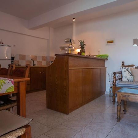 Villa Dina Apartments Almirida Exterior foto
