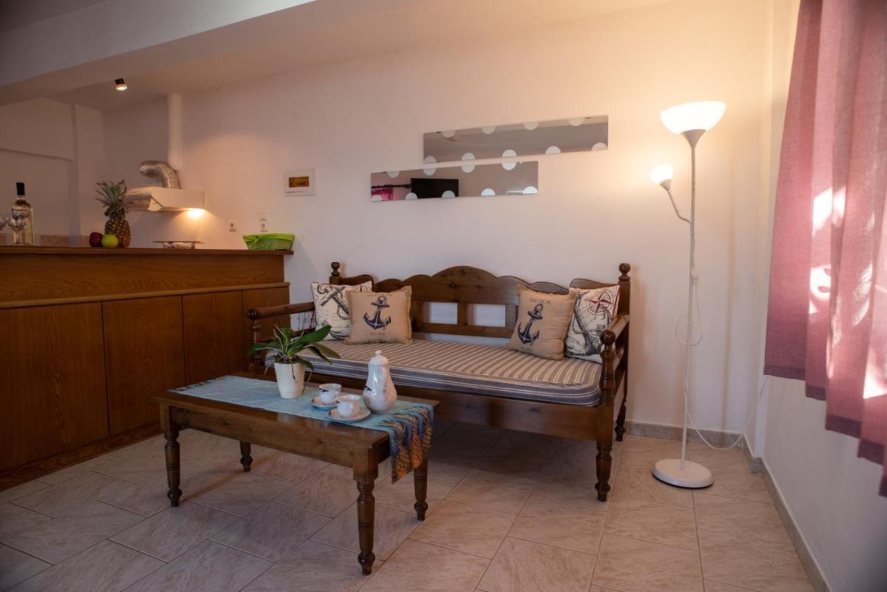 Villa Dina Apartments Almirida Exterior foto