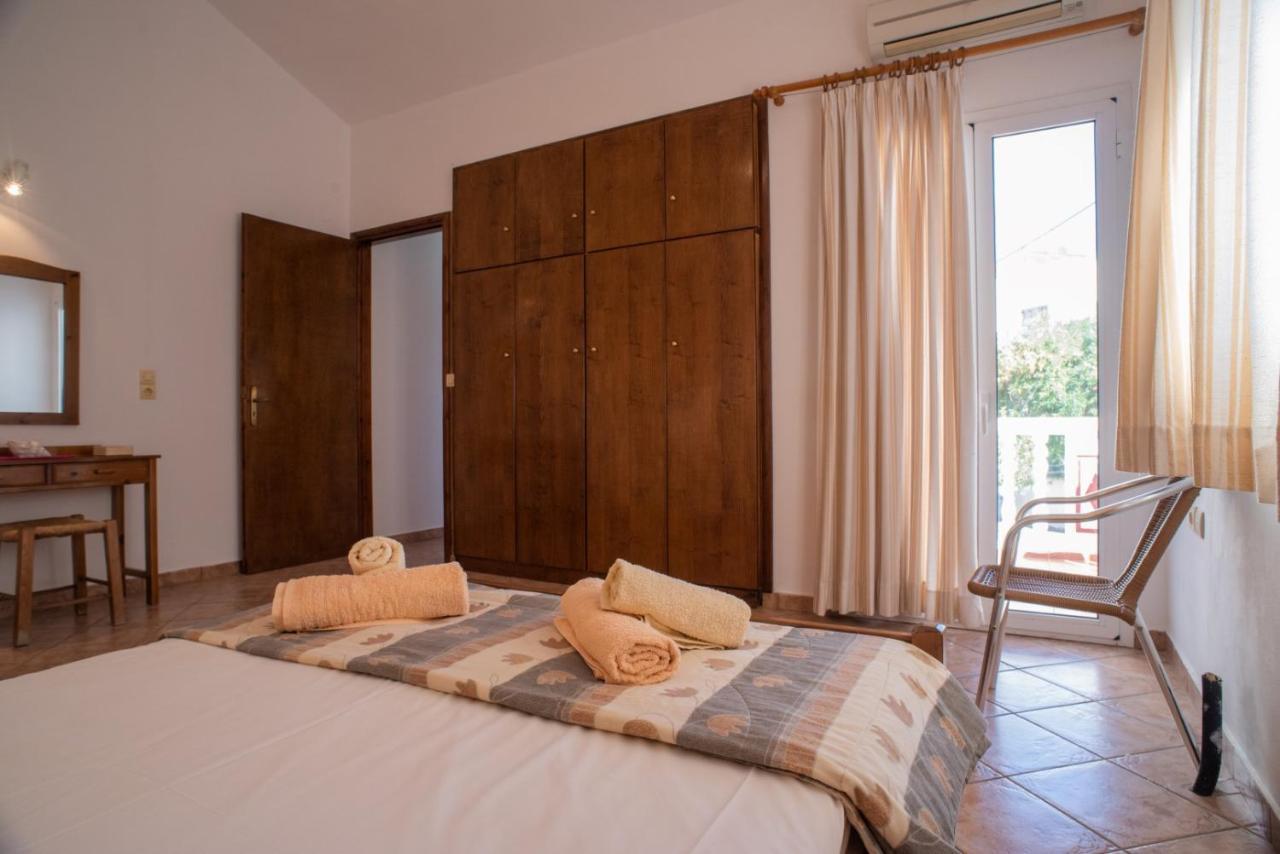 Villa Dina Apartments Almirida Exterior foto