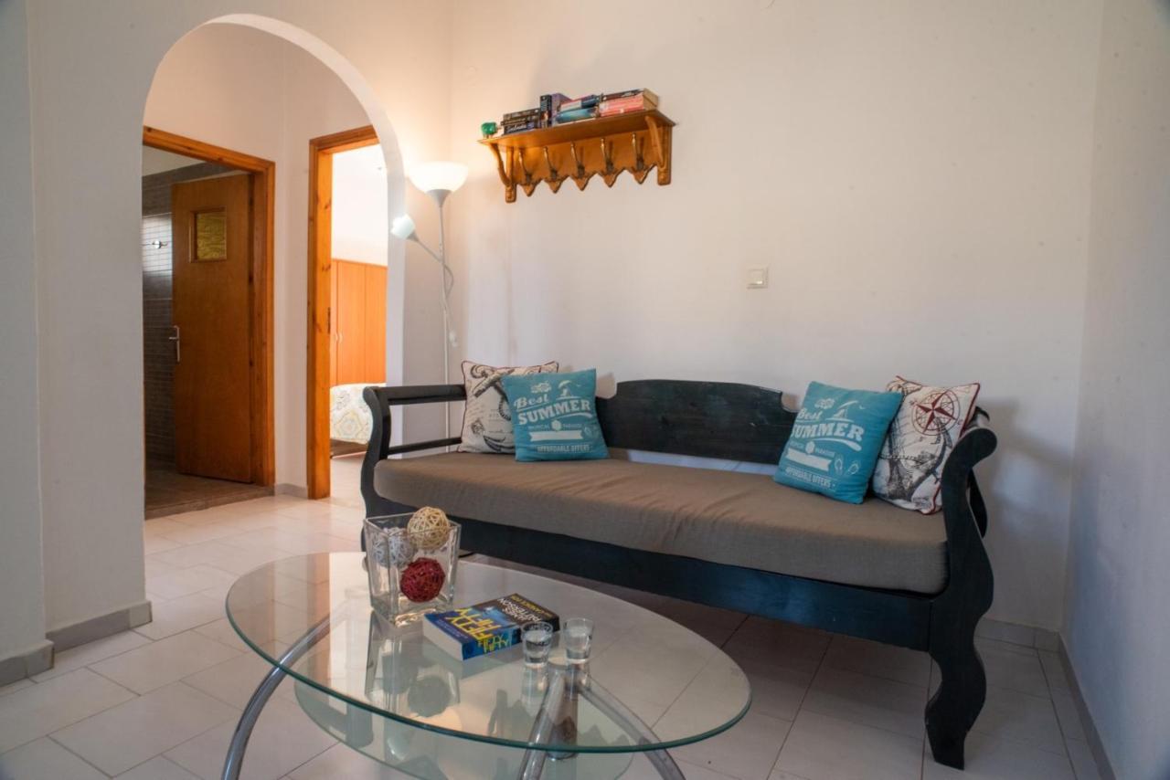 Villa Dina Apartments Almirida Exterior foto